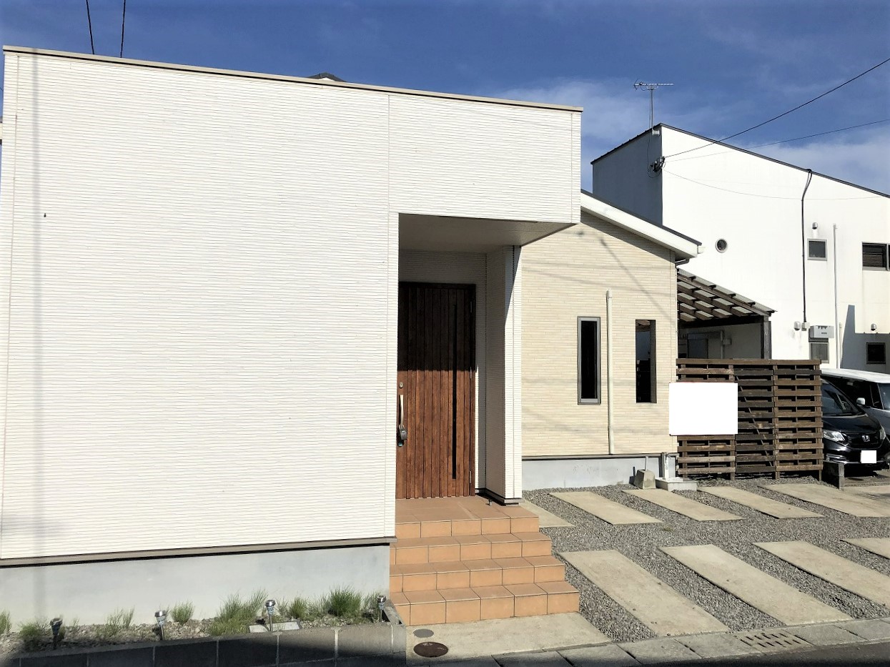 外観　太陽光発電システム付きなので、停電しても安心です