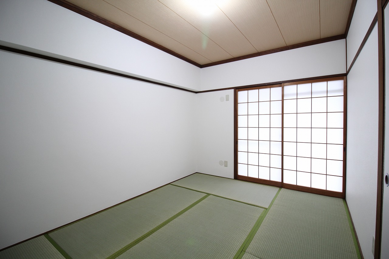 いぐさの香りでリラックスした毎日を(畳表替え済)
