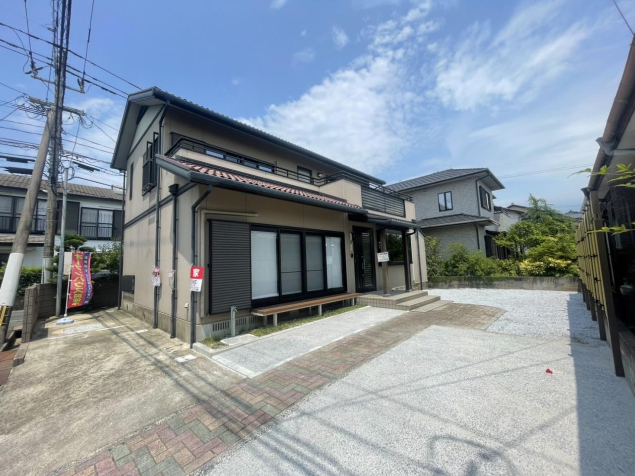 外観 土地約64坪 角地