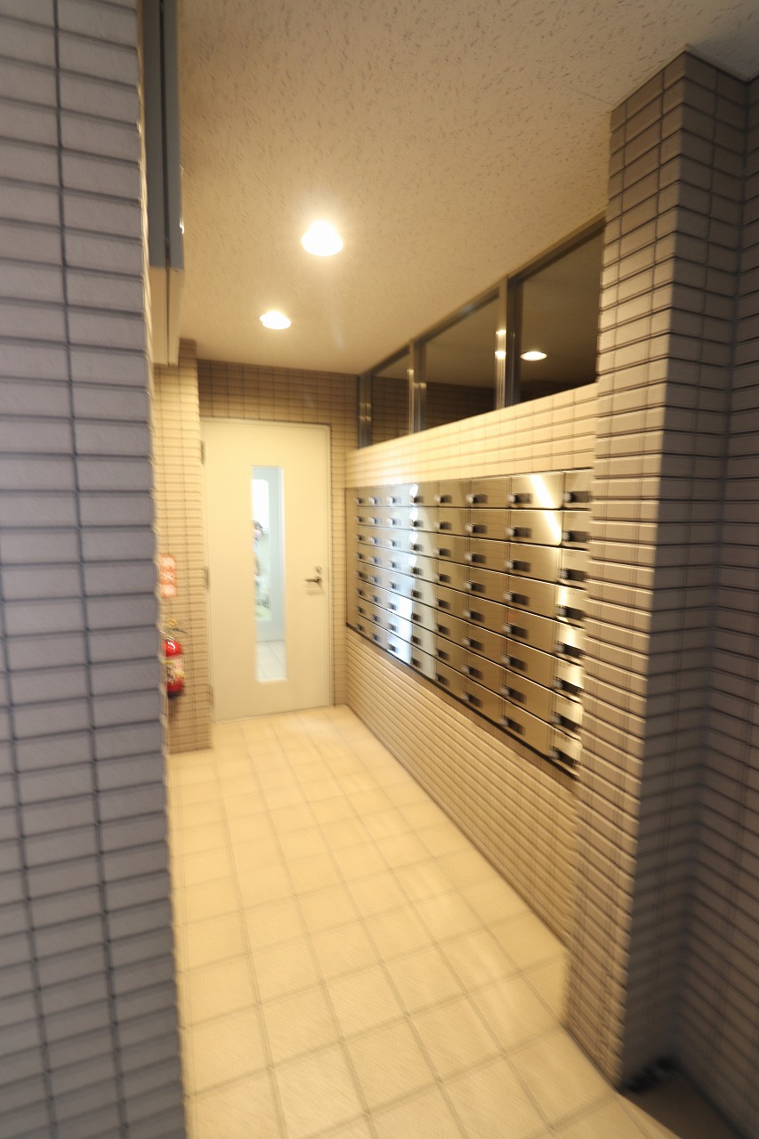 宅配ボックス