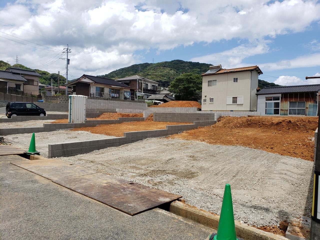 現地