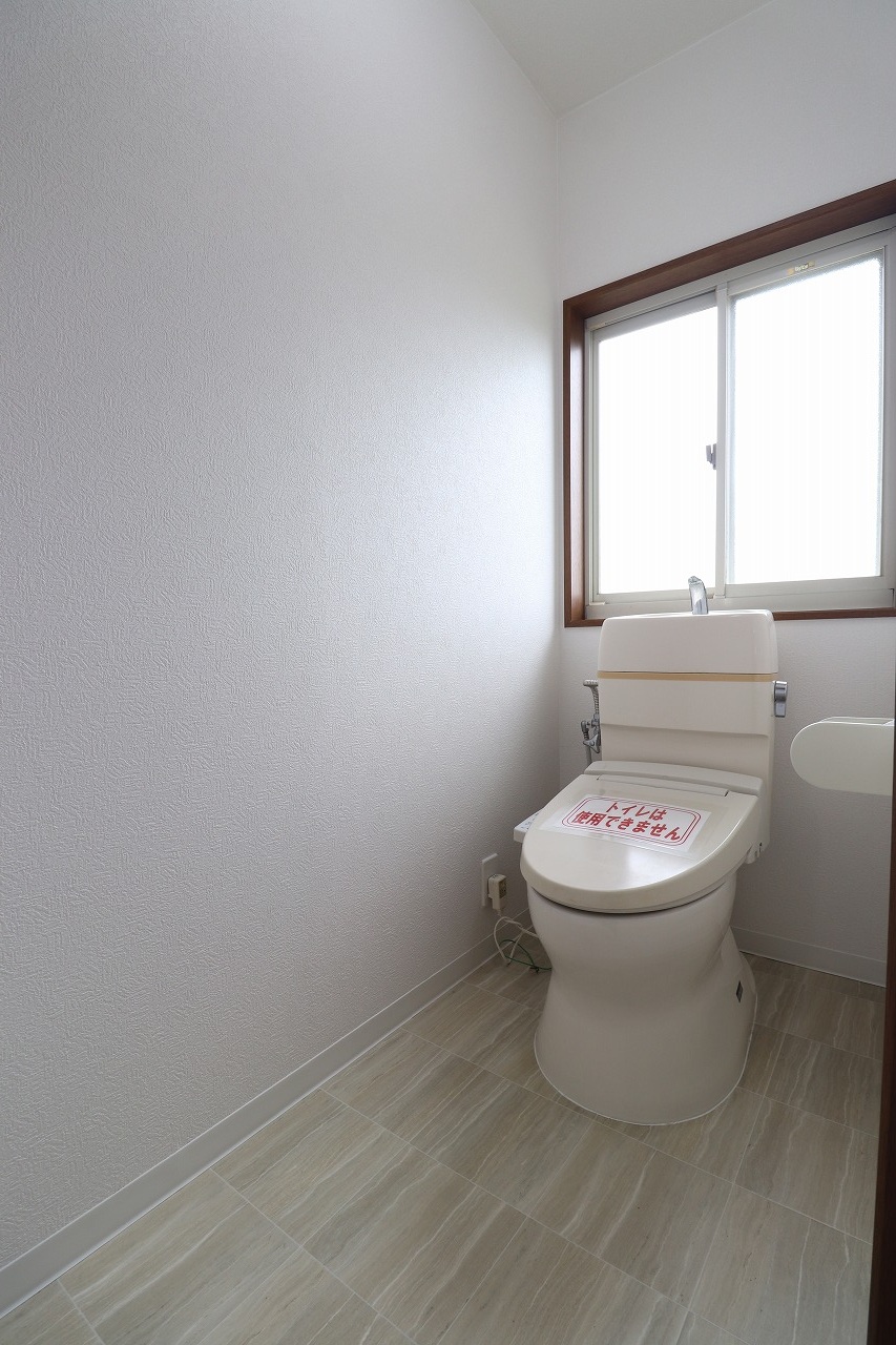 ２階トイレ