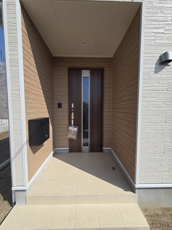 玄関アプローチ