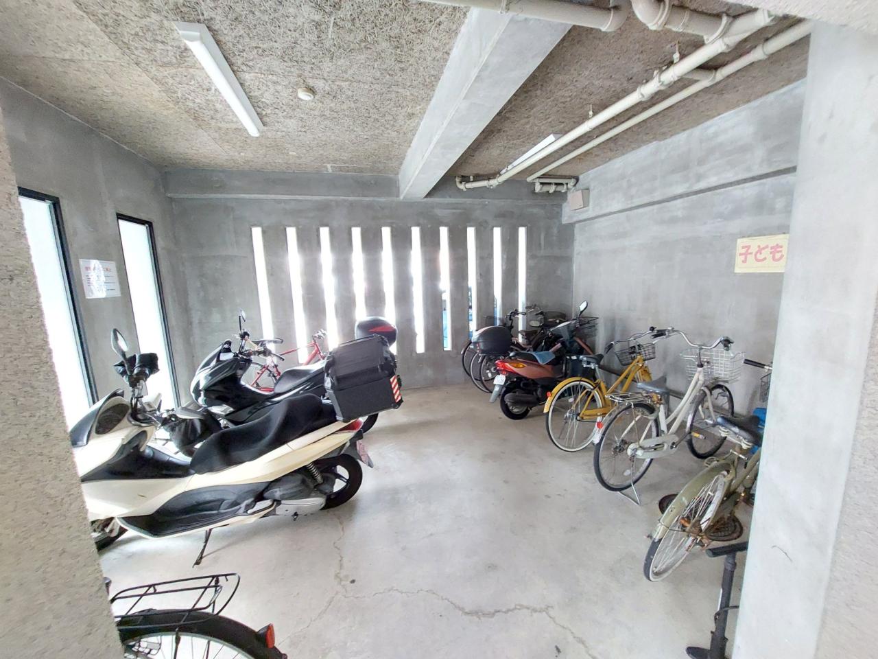 駐輪場・バイク置場