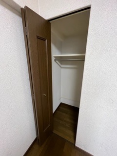 洋室収納２