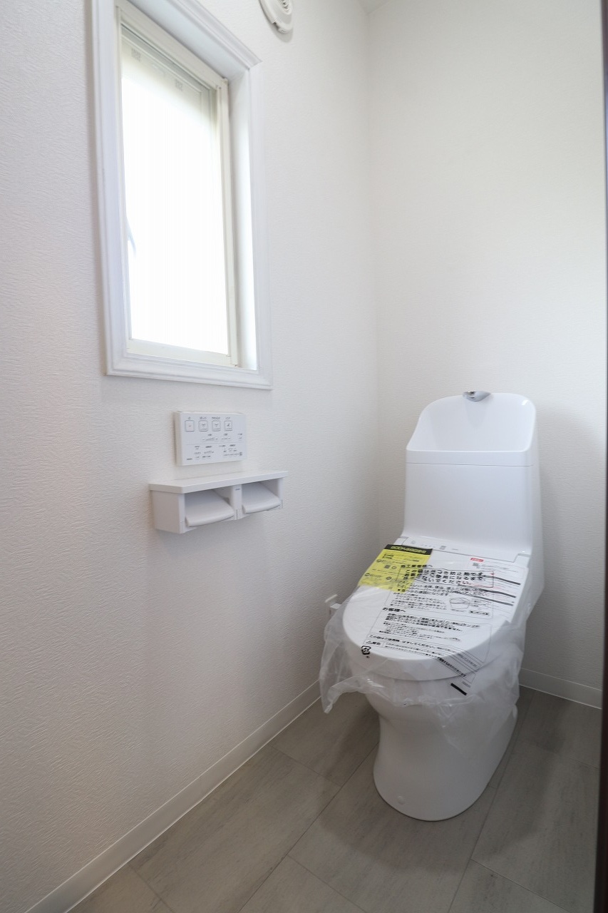 ２階トイレ