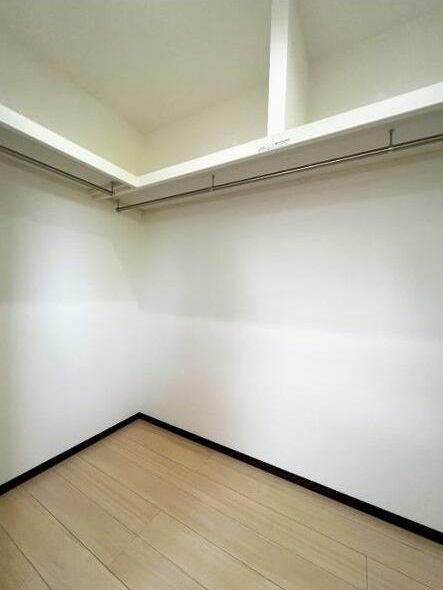 ウォークインクローゼット