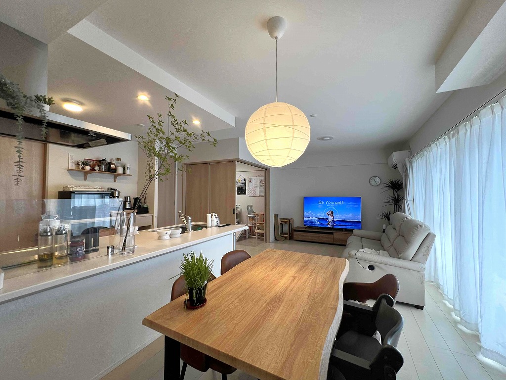 リビングダイニング