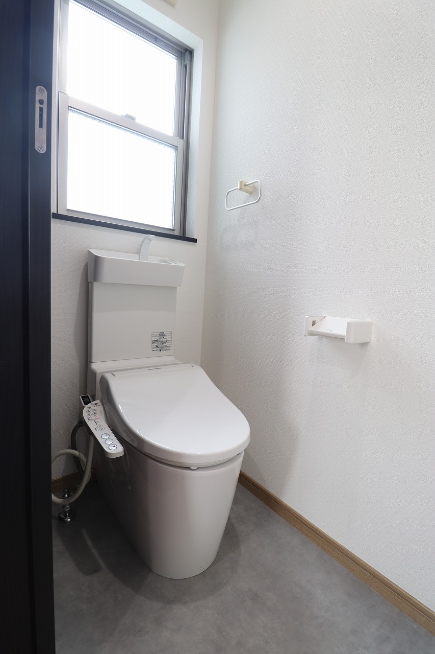 ２階トイレ