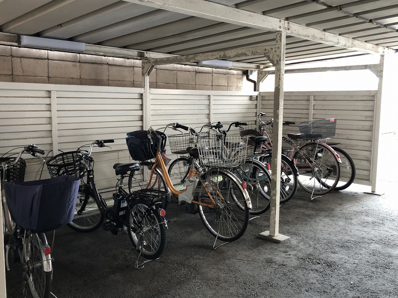 駐輪場