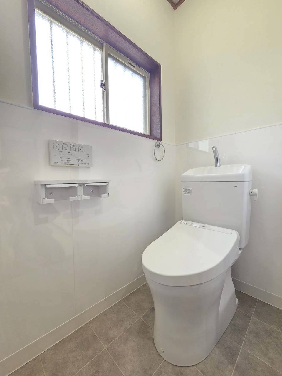 １階トイレ