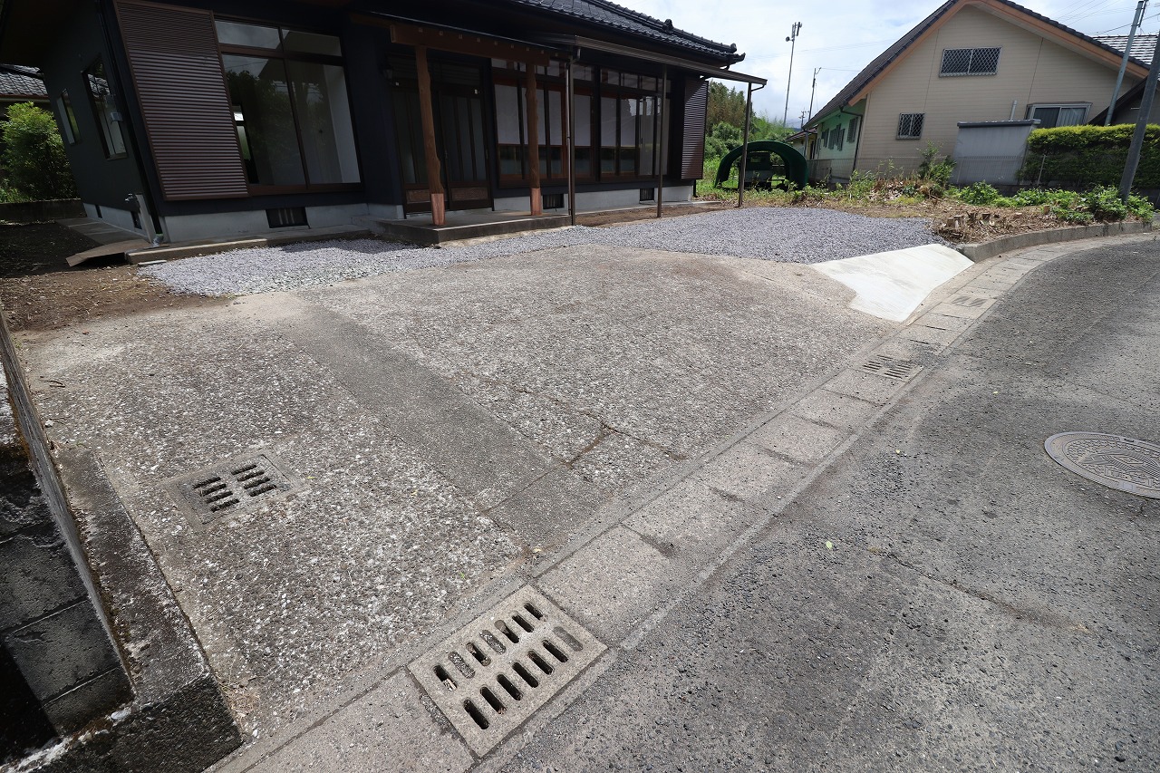 ★駐車場4台★